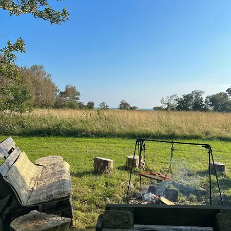 Secluded Sea View On Beautiful Sejero Ferienhaus